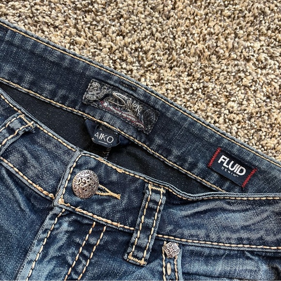 Silver Jeans Aiko Bootcut Jeans - Picture 4 of 9